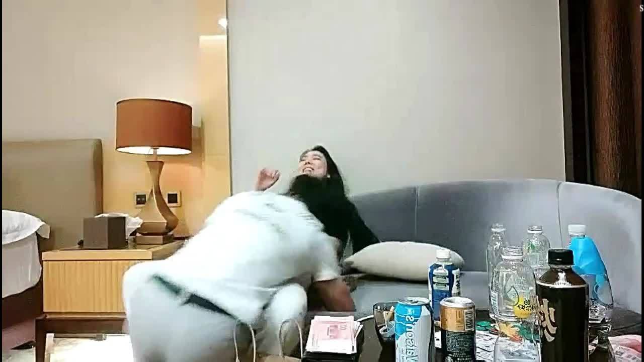 01.jpg