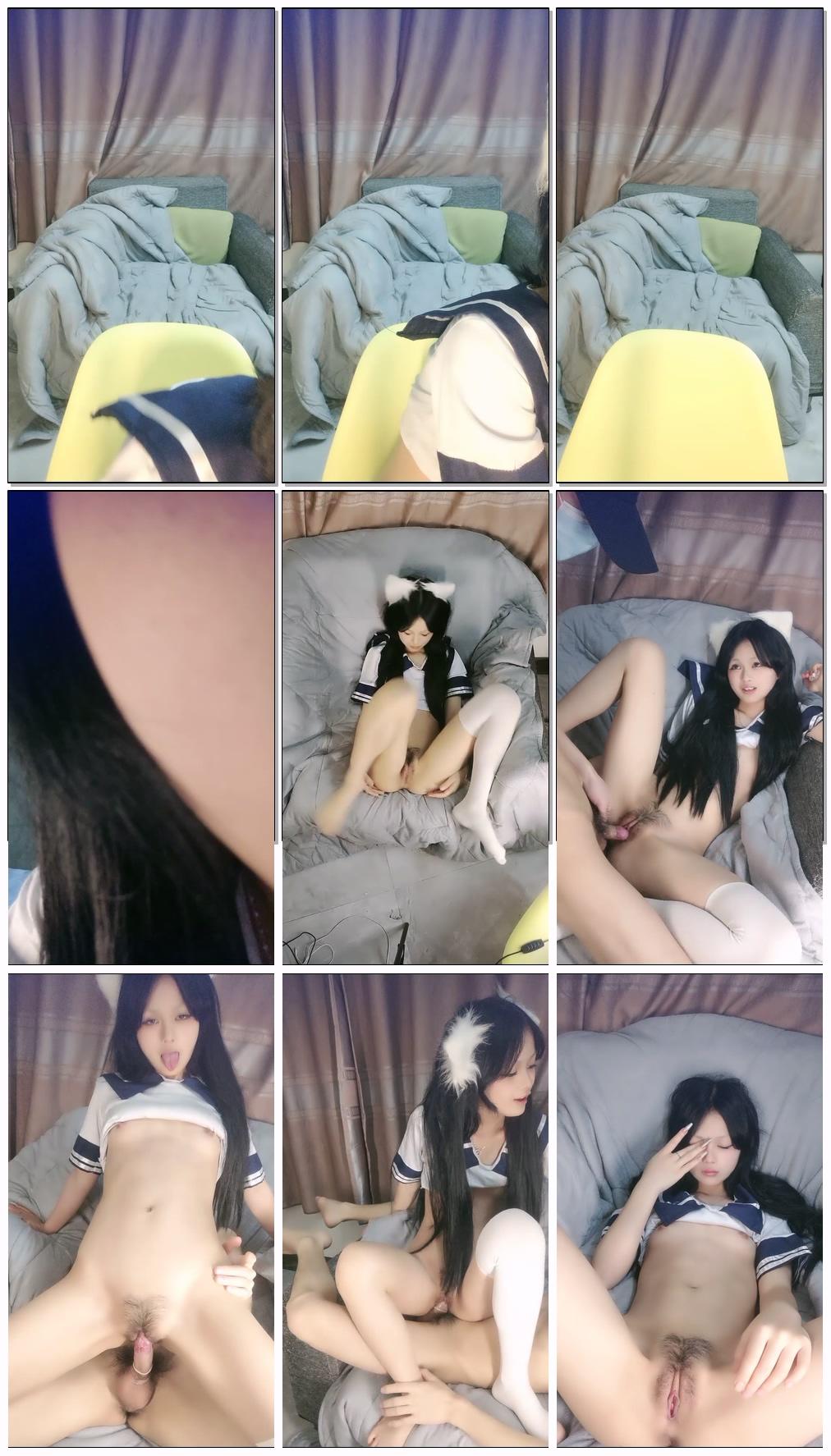娇小身材萌妹！情趣学生制服白丝袜！收费房操逼，一脸淫荡想被操，骑乘位主动猛坐，扛.jpg