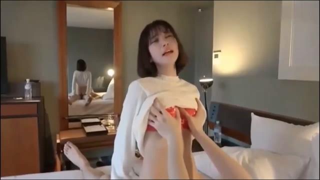 173 自拍 av 反差姐姐与弟弟乱伦 短发嫩穴直接中出.mp4_20240825_011058.298.jpg.jpg