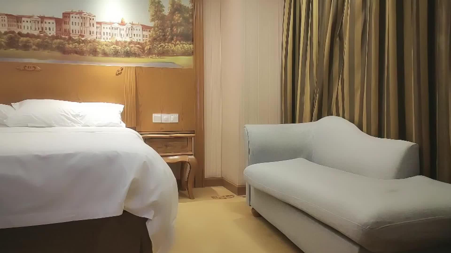 01.jpg