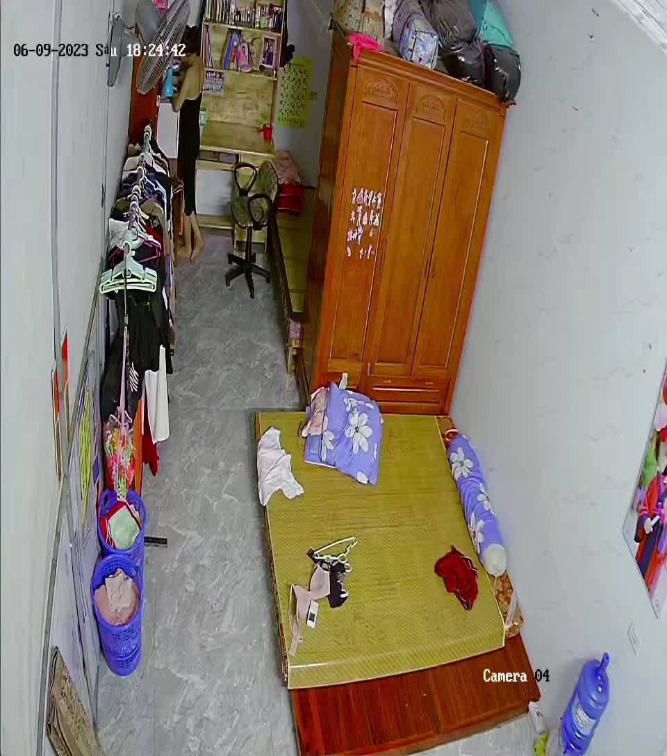 03.jpg