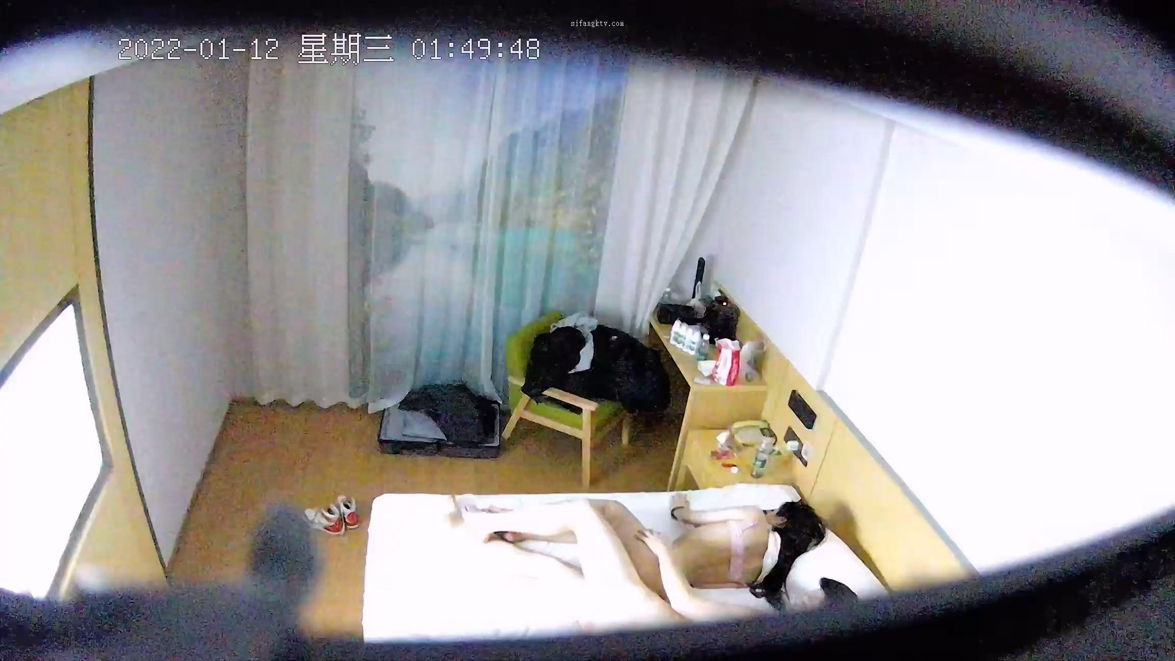 0018CBC7304CC2B16550B97F56C85A801F01F7CD_0_164192(1).mp4_20250423_173449.933.jpg