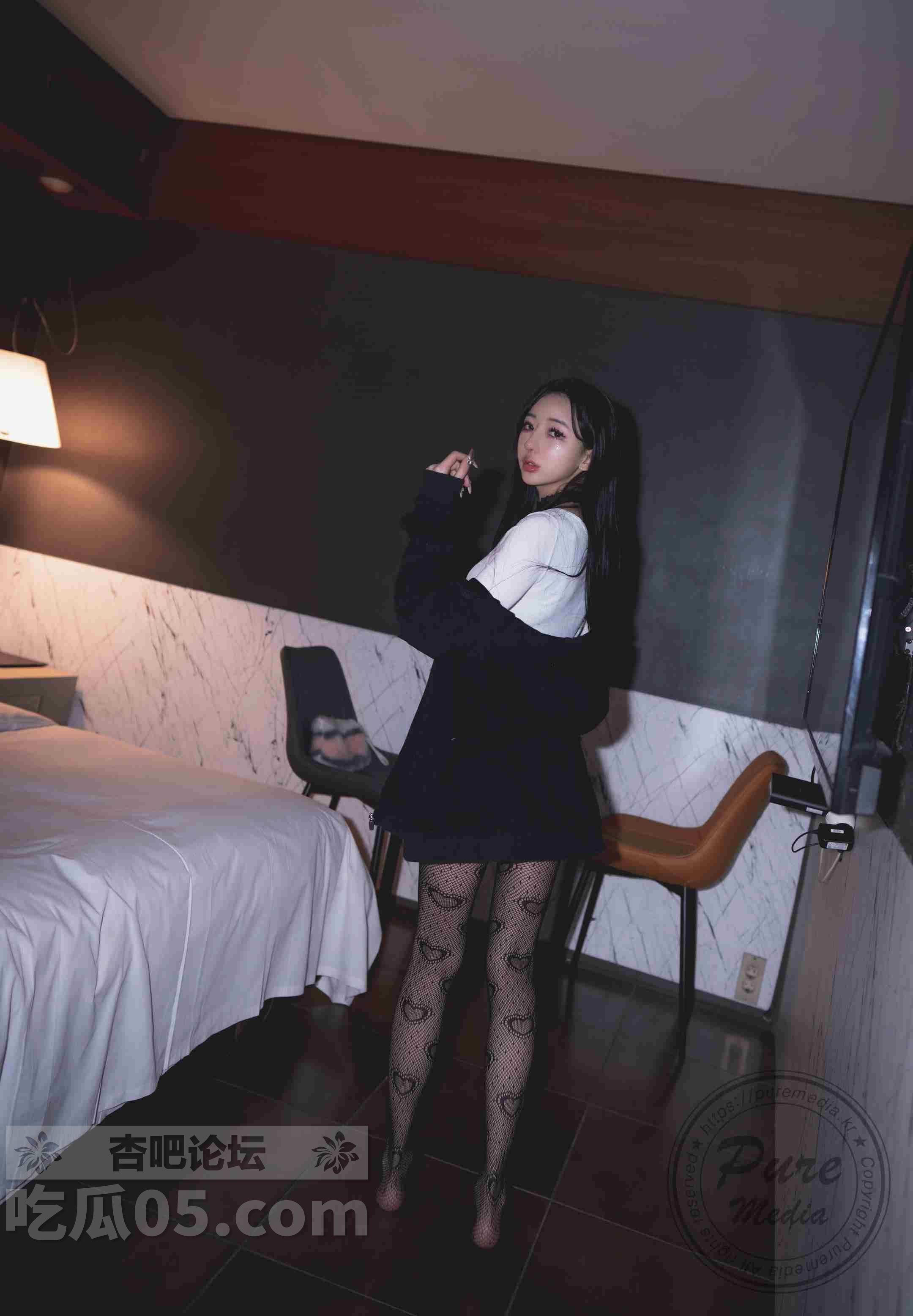 10090.jpg