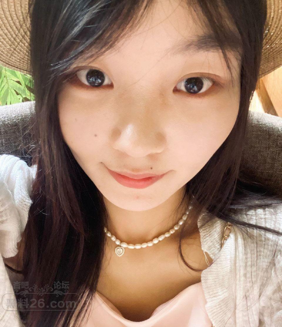 2edf280a-40d4-4026-a787-361c9e9c118f.jpg