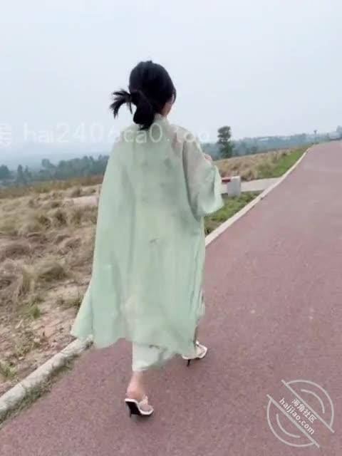 03.jpg