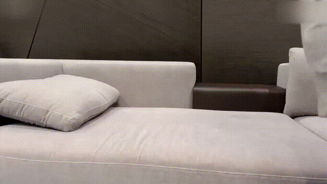 大奶Emmy18y 图谋不轨的网约车司机 迷糊迷糊的我掉进司机大哥设下的圈套中_start33s_3.gif