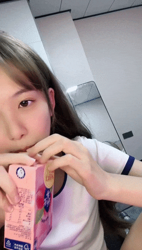 2 (3).gif