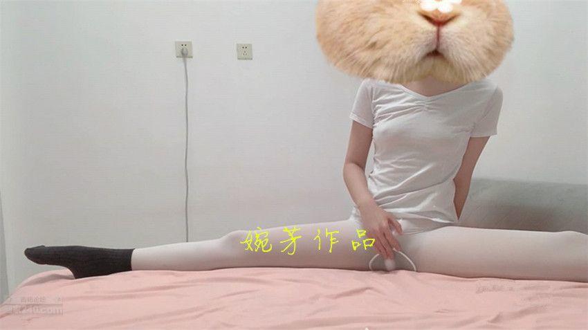 3ghddefxb2yl.jpg