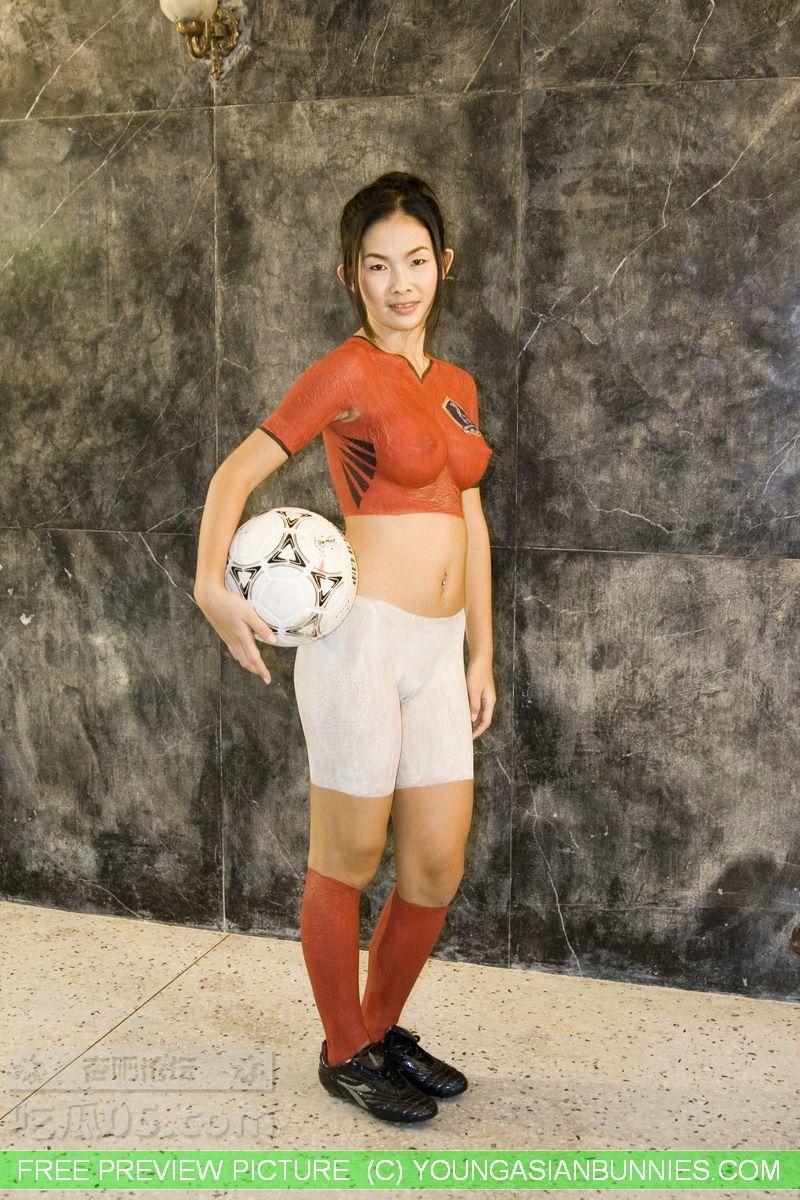 88375037_002_fcd3.jpg