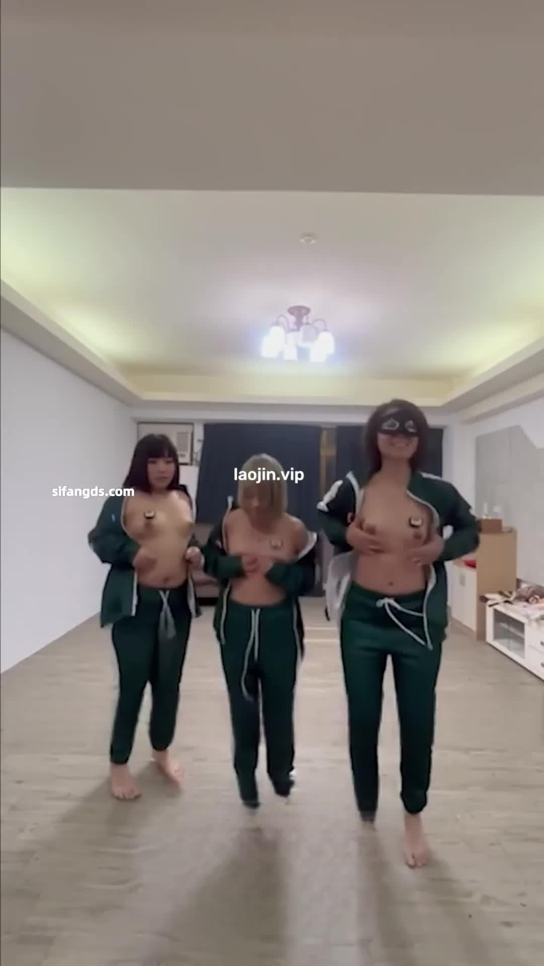 01.jpg