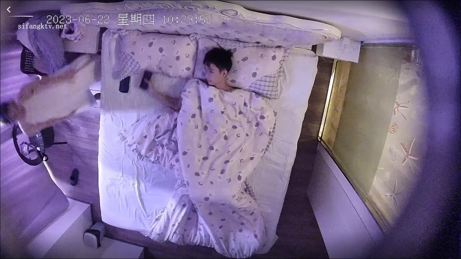 01.jpg