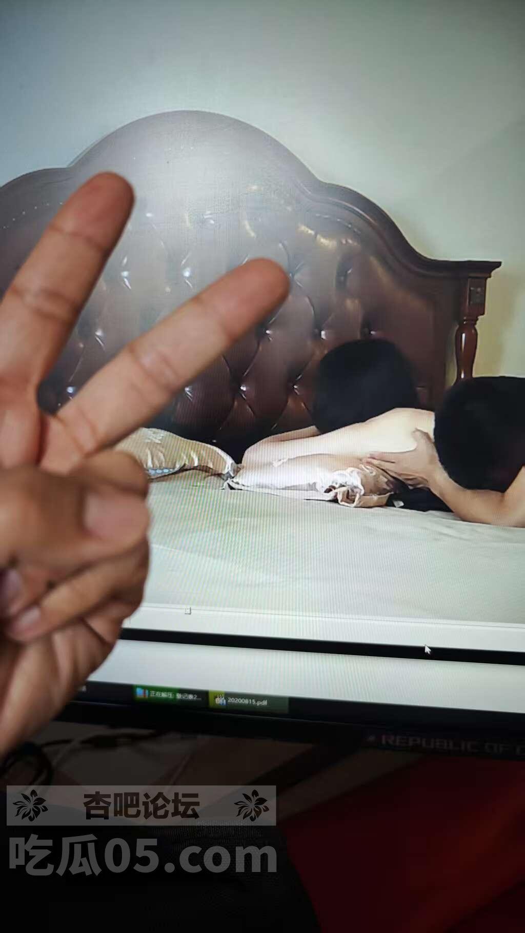 10020.jpg