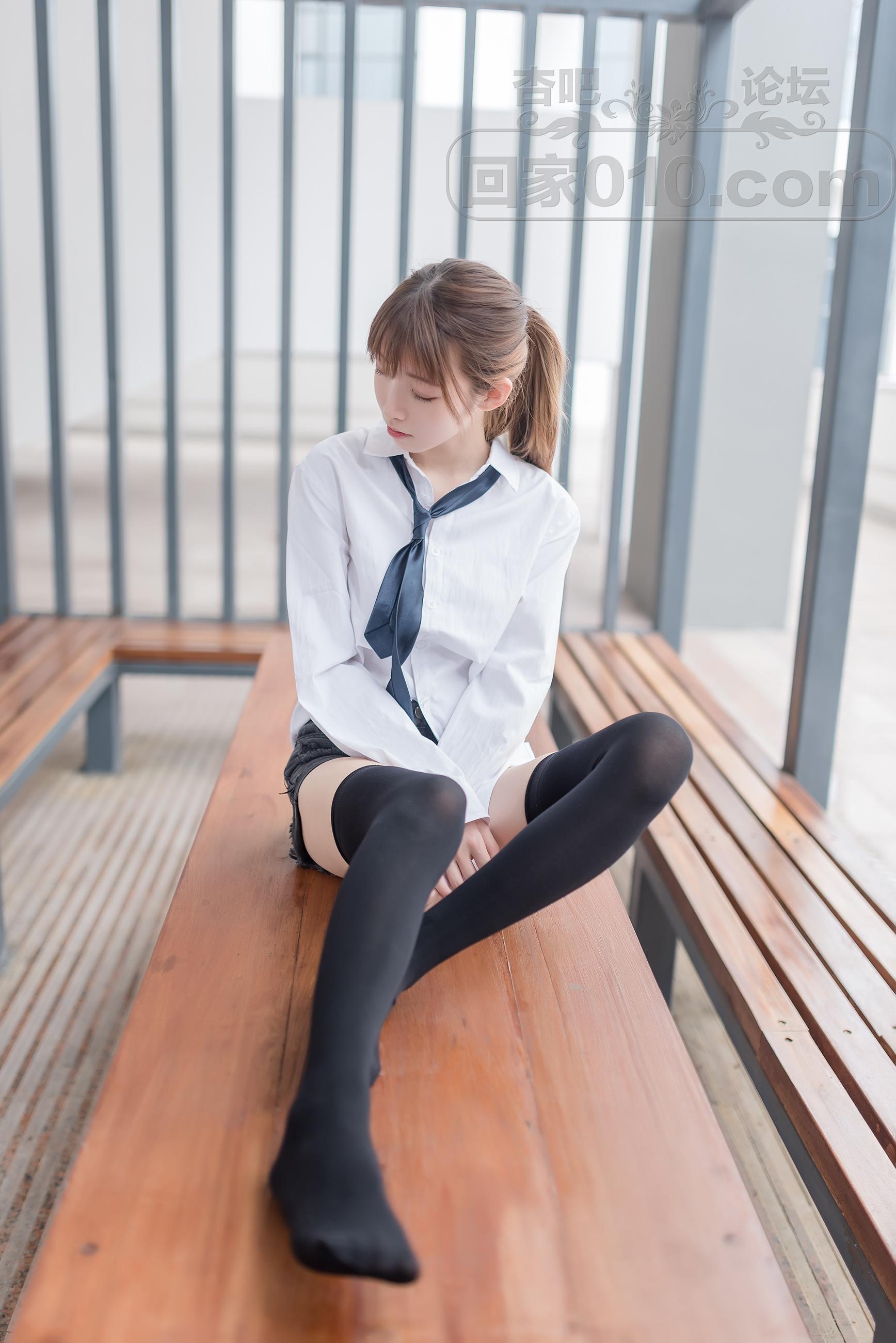 2a4788c243cef7b4e40c13273ba5975f.jpeg
