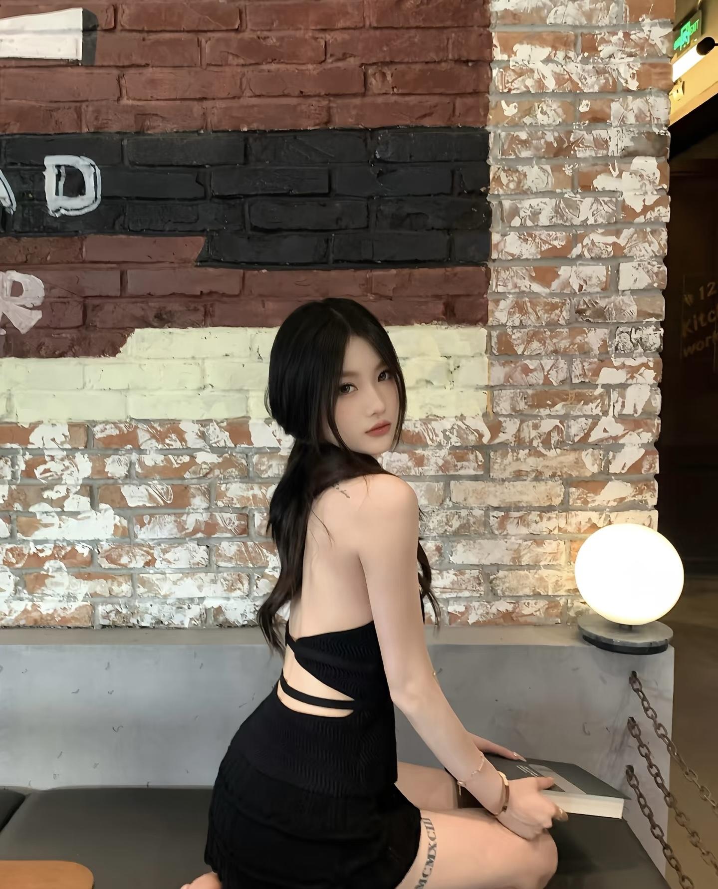2ed1b416906bb3e78121f9831048b10b.jpg