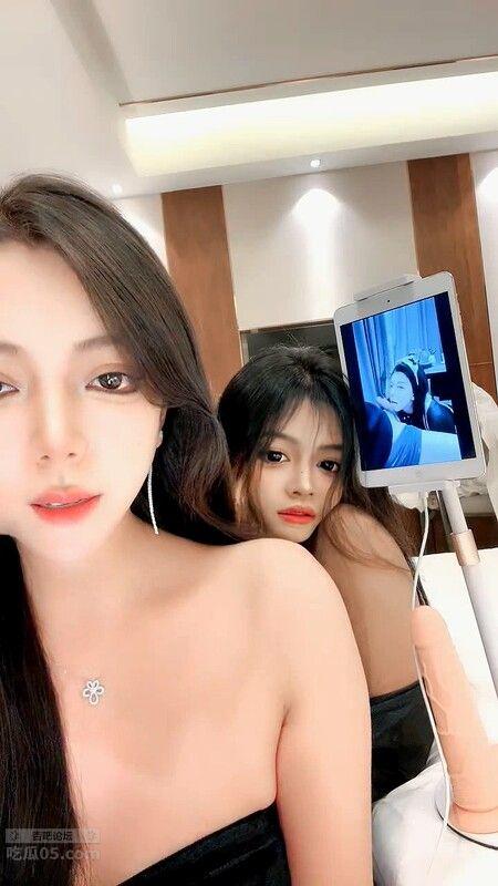 1myezikfwscy.jpg