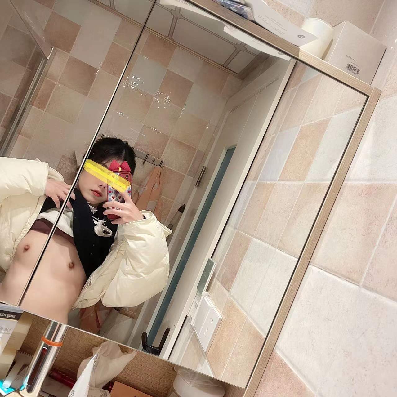 炮友家自拍.jpg