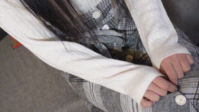 052. FC2PPV-4765409.gif