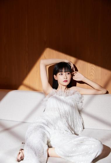 200102192425-0-lp.jpg