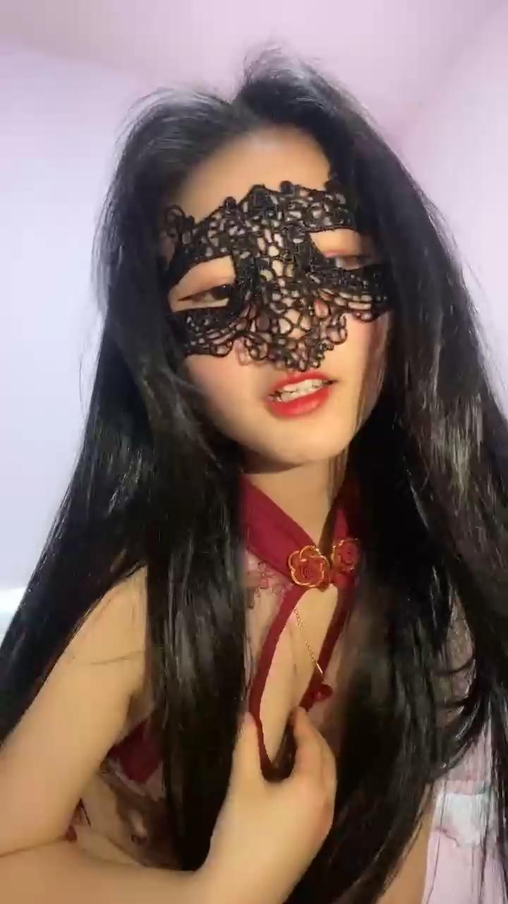 【极品粉穴00后学生妹】清纯甜美校花级，[00_16_05][20250519-083405].png