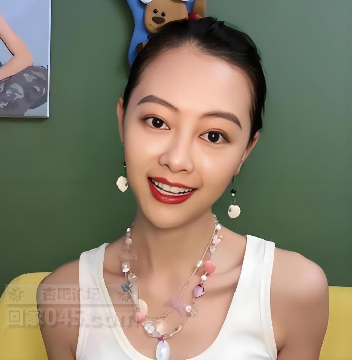 陈道明女儿陈格1.jpg