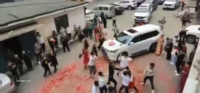 q (7).gif