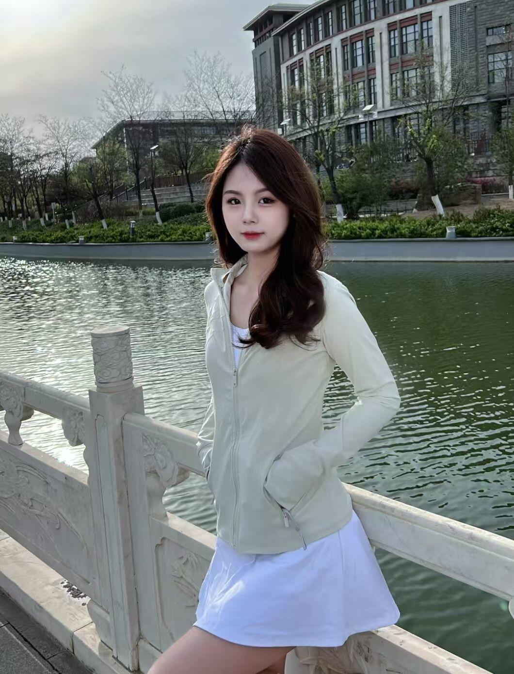 55f8a705ddf22d6e7f6cb1345d8fe720.jpg