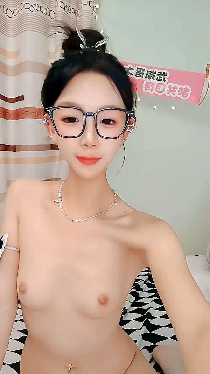 小涵宝宝20250605_231614.mkv_20250607_151056.870.jpg