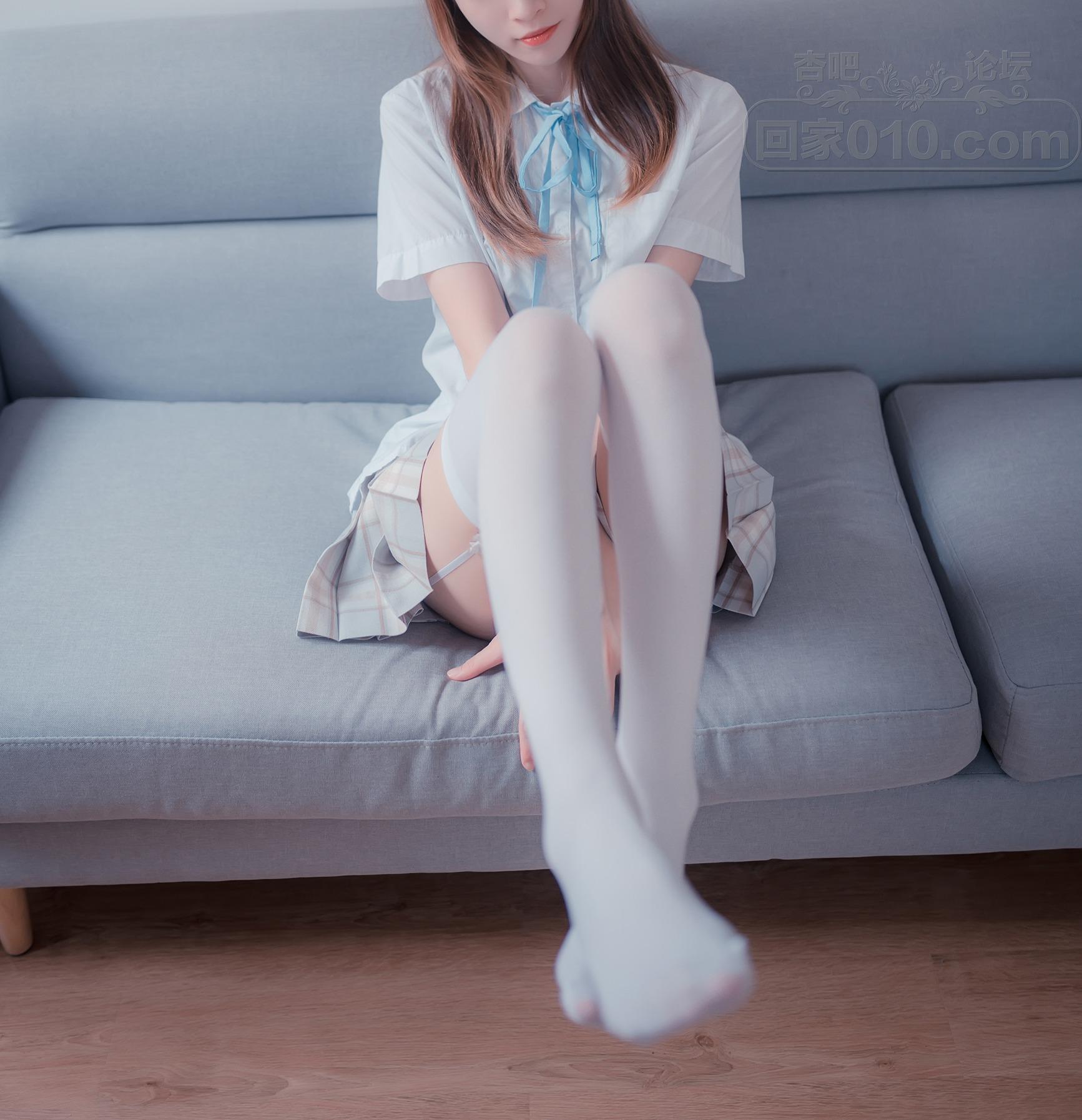 5aeecf0344532cb09a920bd957b1d7d8.jpeg