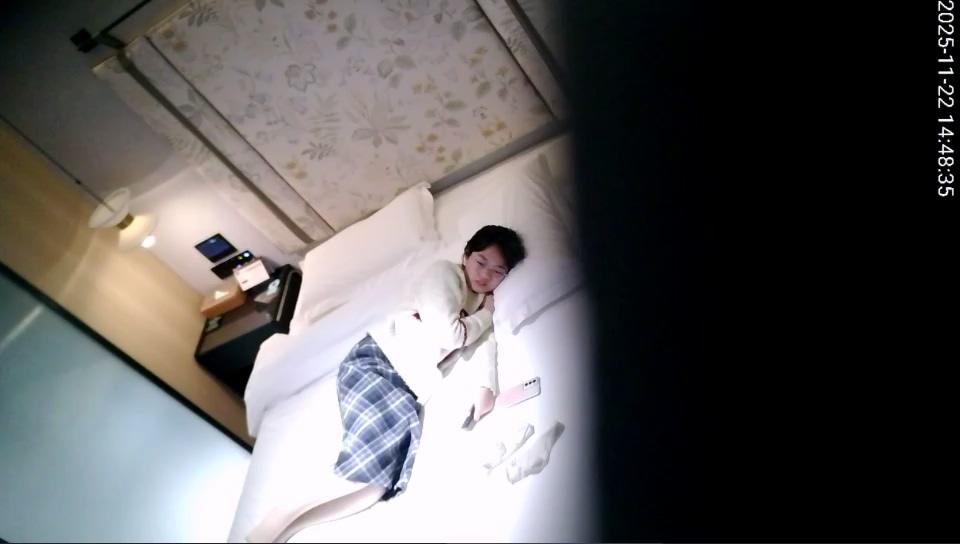 bandicam 2025-11-24 14-27-51-185.mp4_20251124_164446.217.jpg