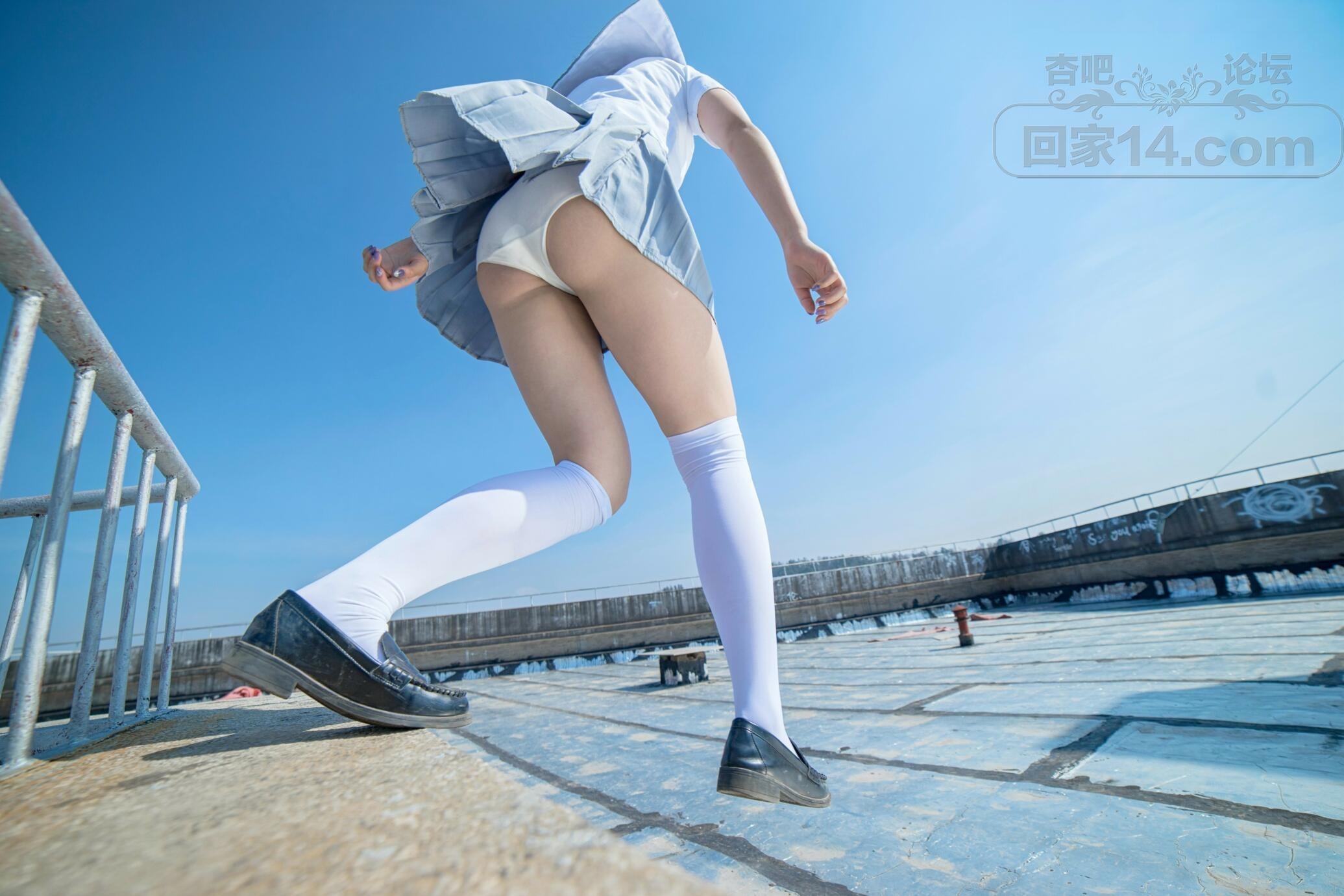 5bc02f77d5750d30937aee331bdf4ce3.jpeg