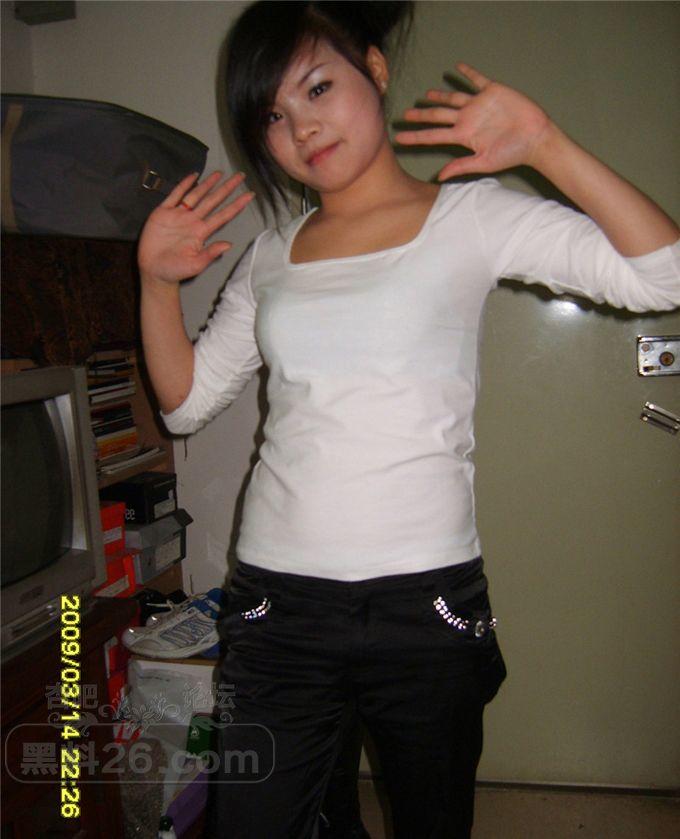 S8309402.jpg