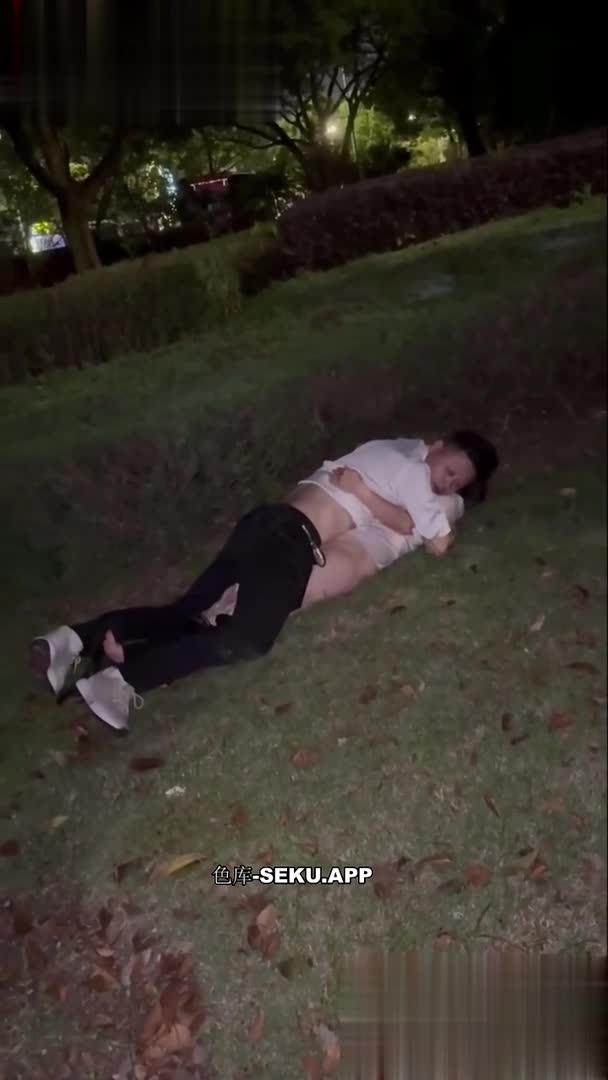 03.jpg