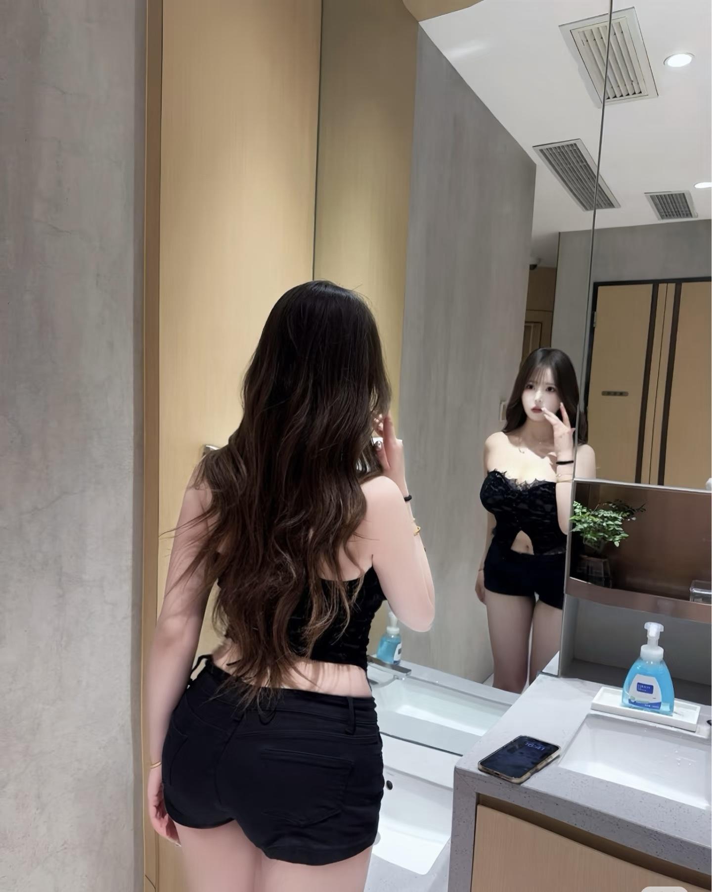 6c824a21868bbed436b991fb8a9f6569.jpg