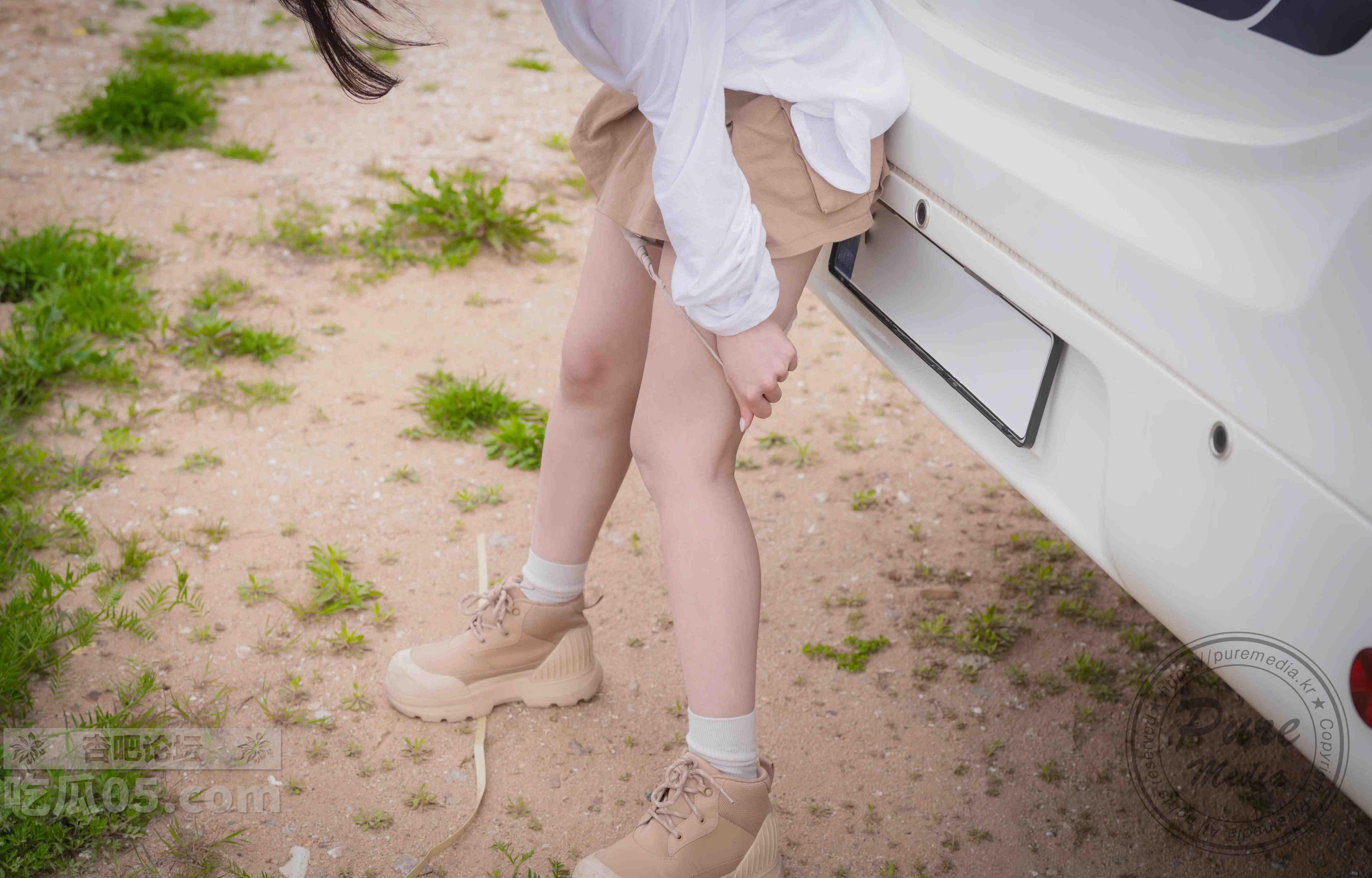 10049.jpg