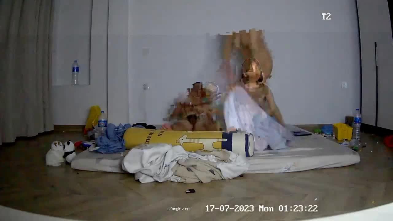 03.jpg