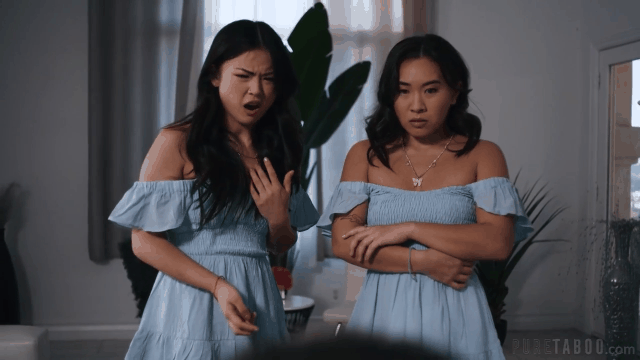 Twin Desires_start715s_1s.gif