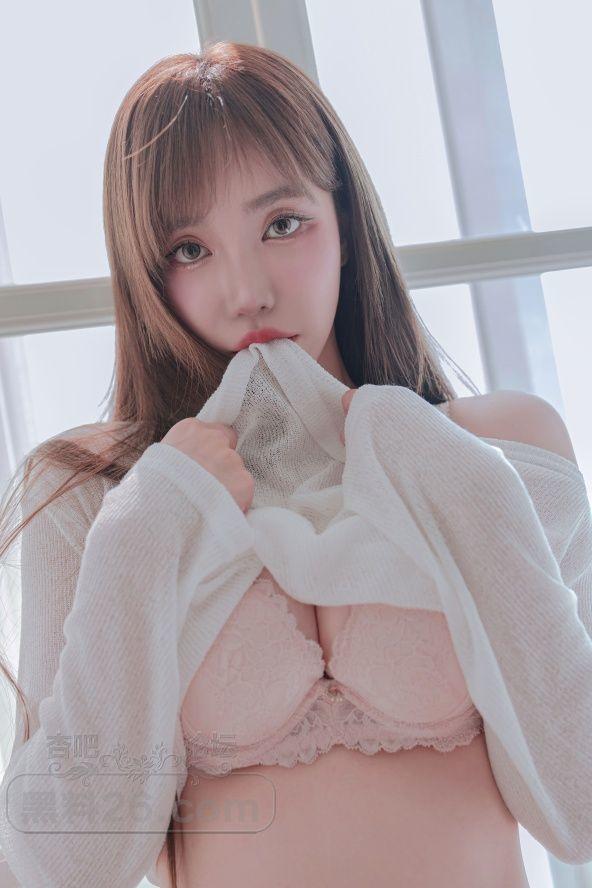 Winterd-Photobook-Vol-01-0016-8374165617.jpg