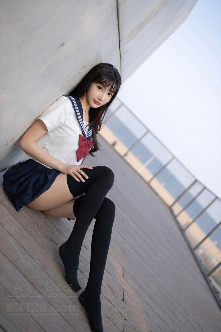 nJr3CF.jpg