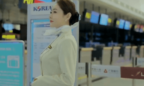 230238g021r00jd1rxx6tr.gif
