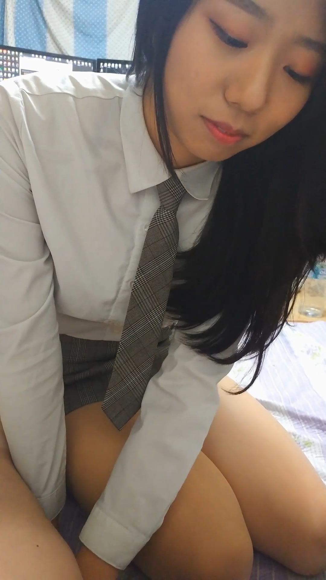 2fr8a4.jpg