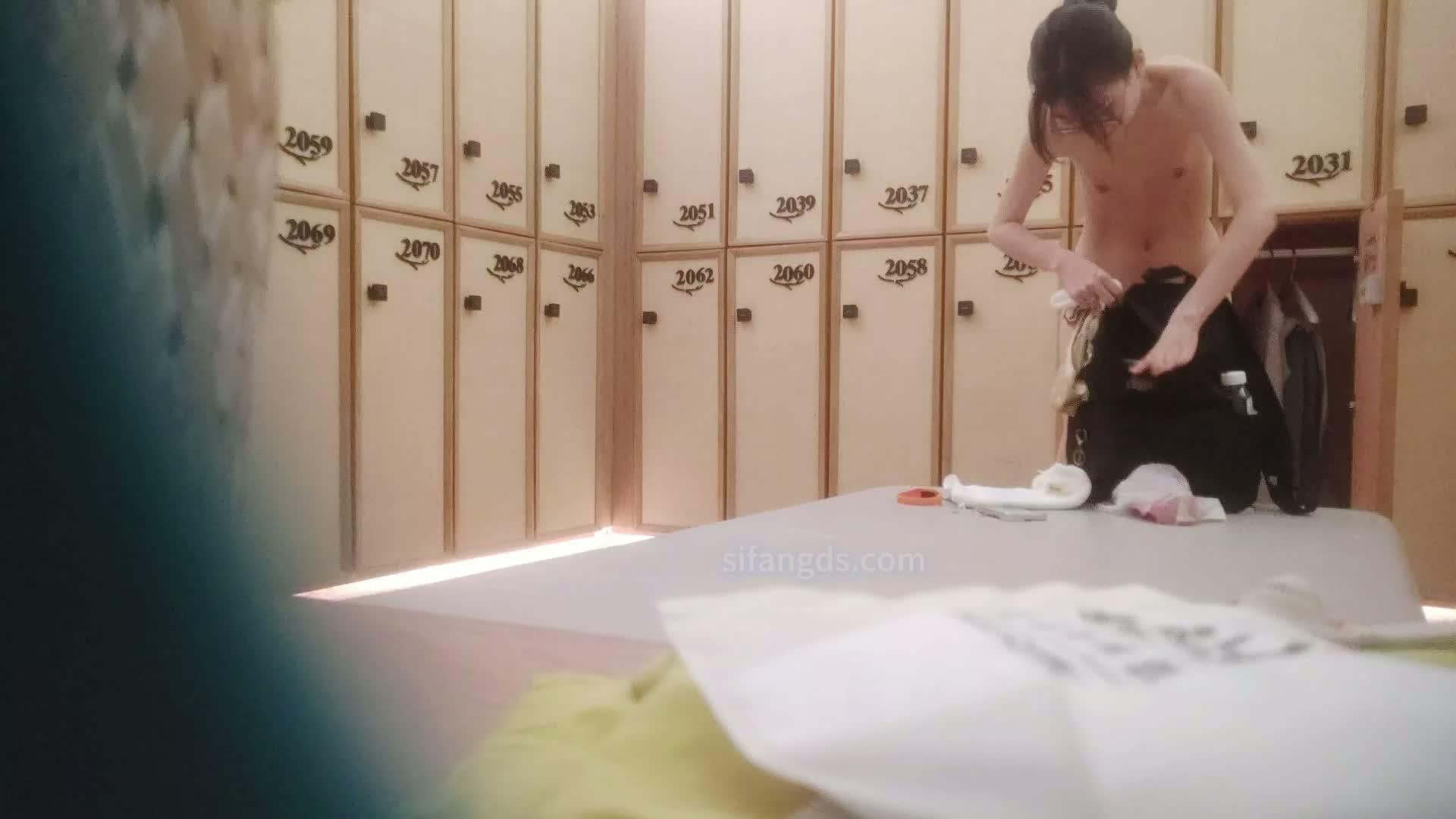 03.jpg