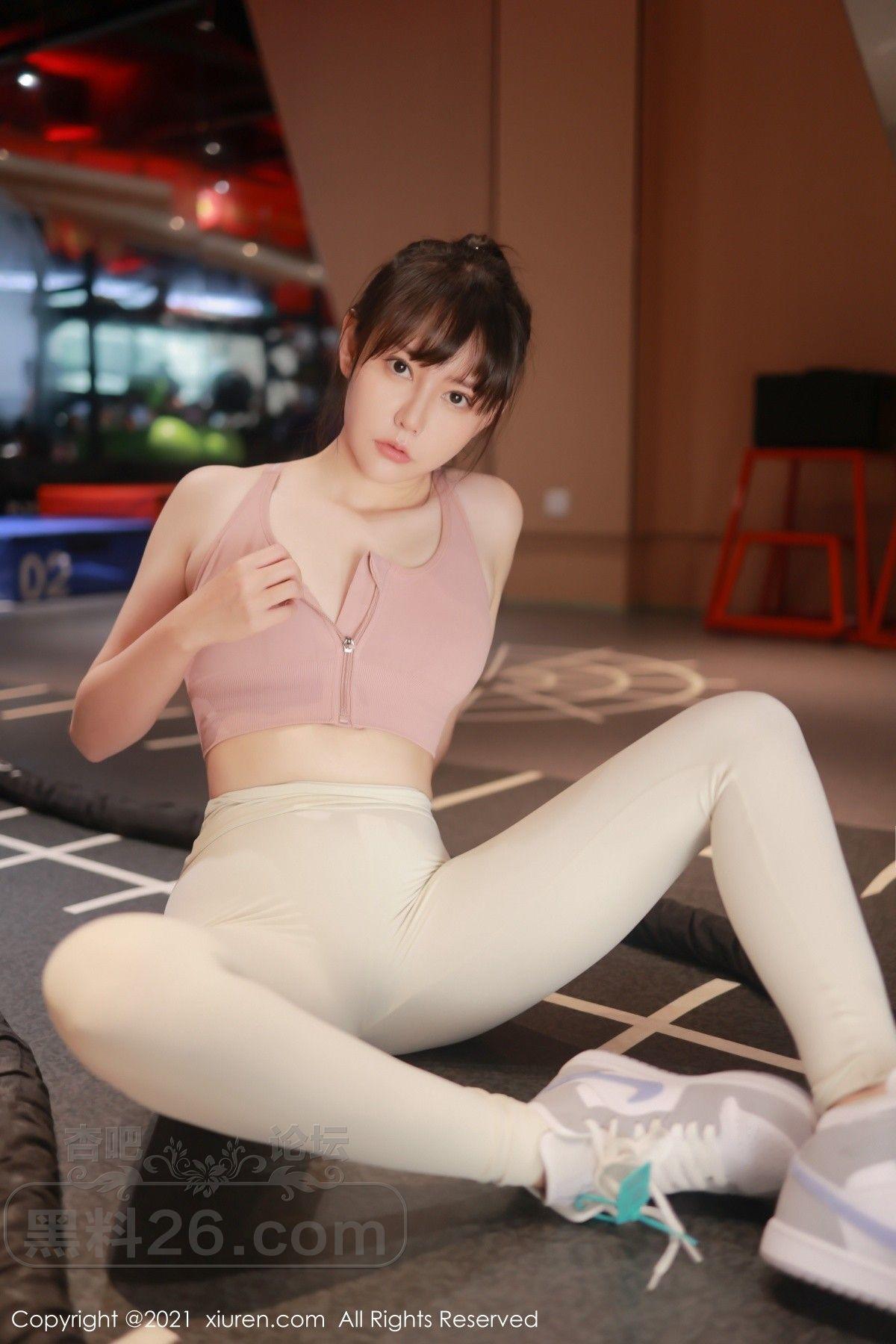 AD192343378.jpg