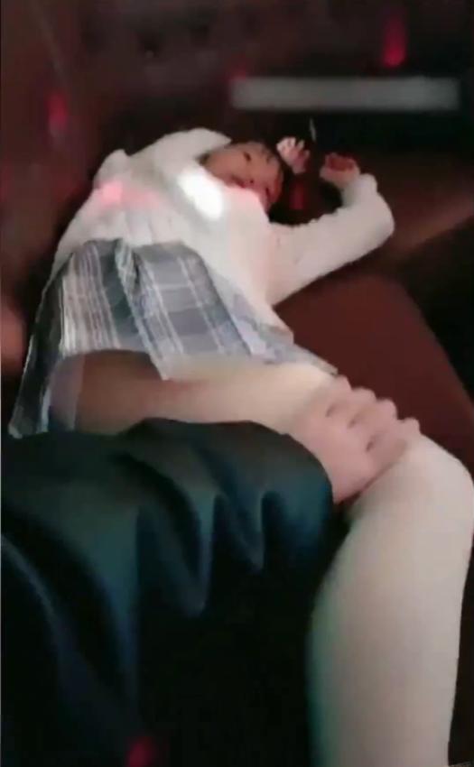 2 (9)236.png