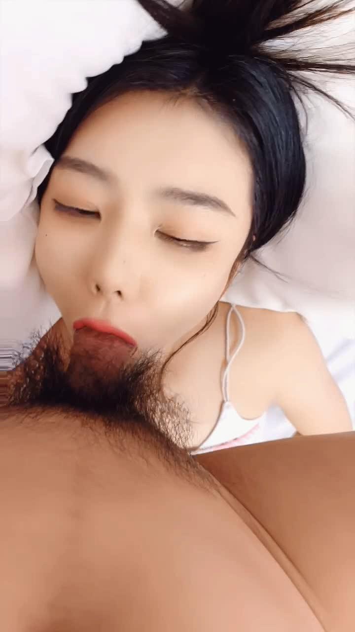 闺蜜双飞20250527_210431.mkv_20250528_102235.848.jpg