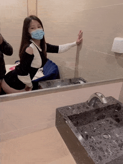 573f7fb8ce1fbdc5a (2).gif