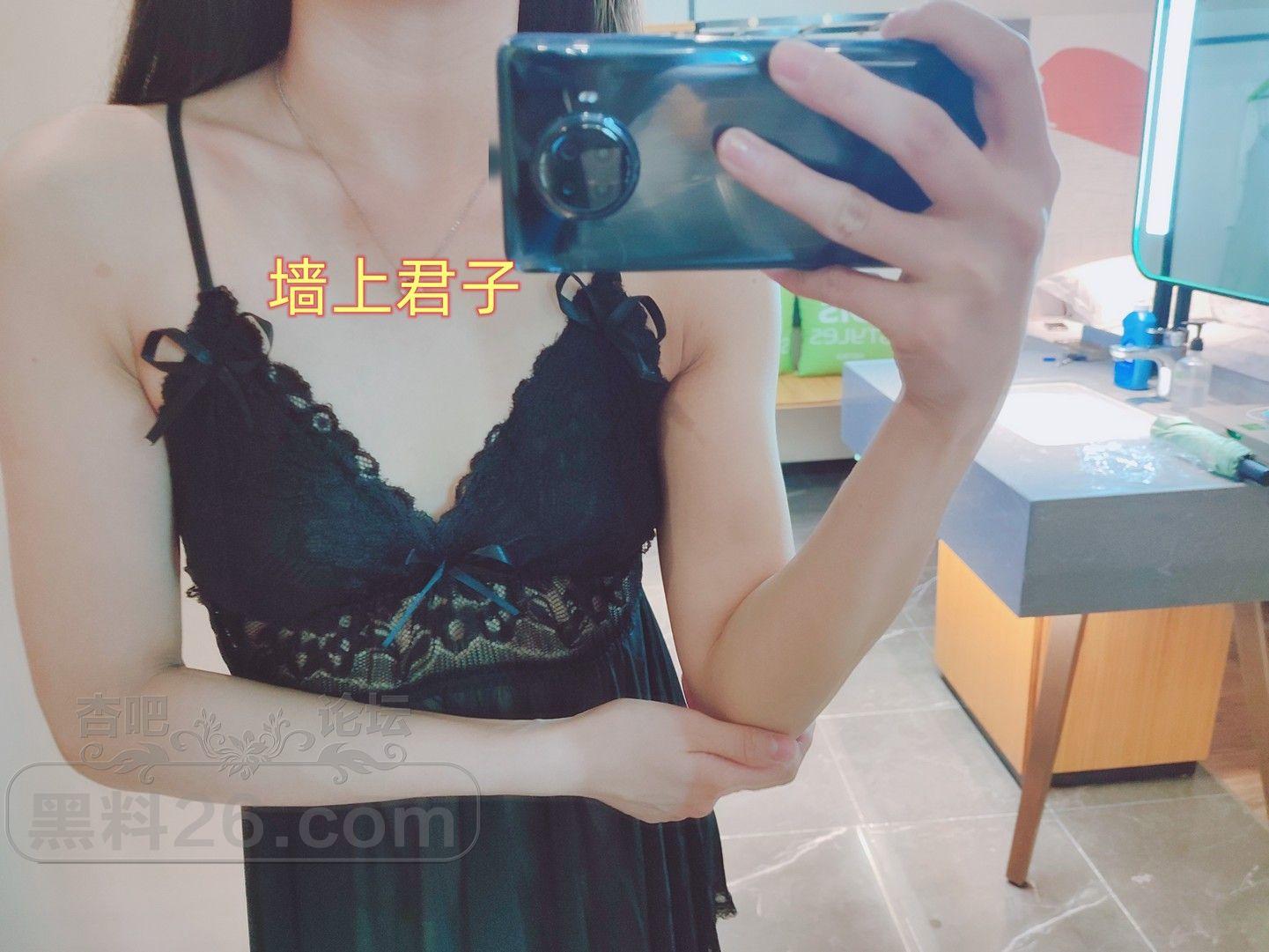 3101743d18iqr.jpg
