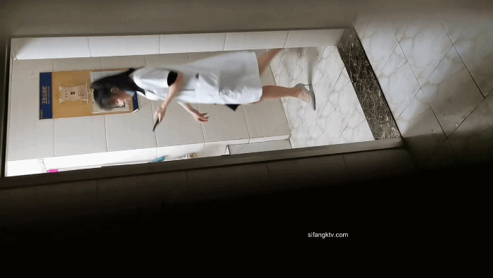 q (15).gif