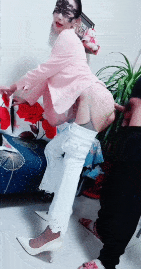 1 (8).gif