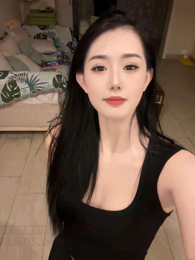 b4e0bca0afd99e85b94e3bde81d443d9.jpg