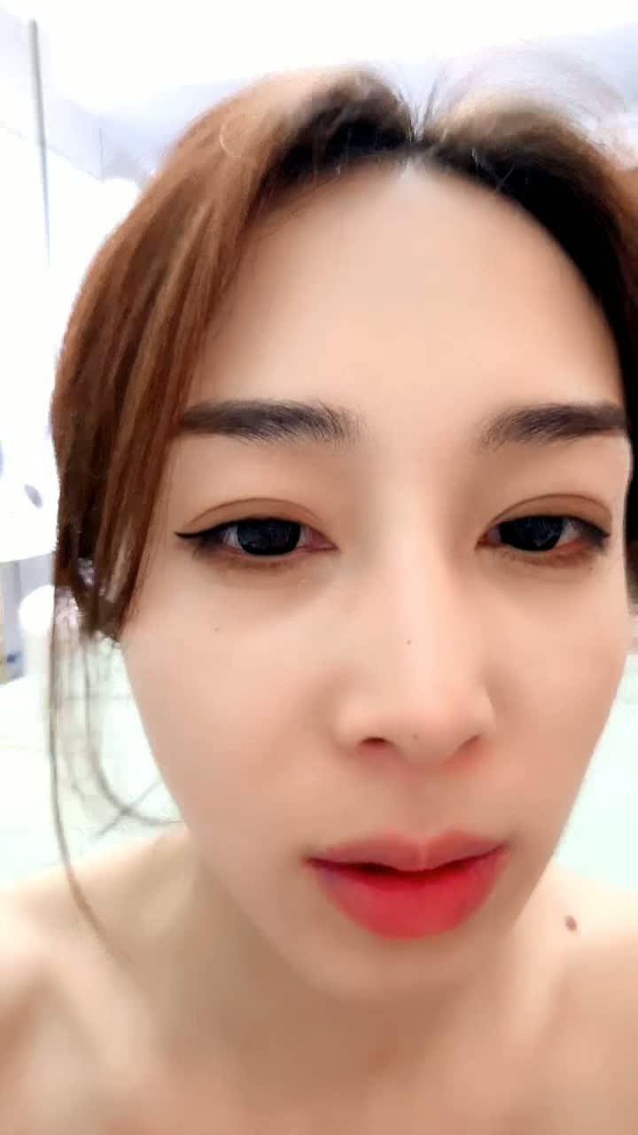 01.jpg